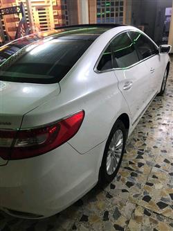 هيونداي أزيرا